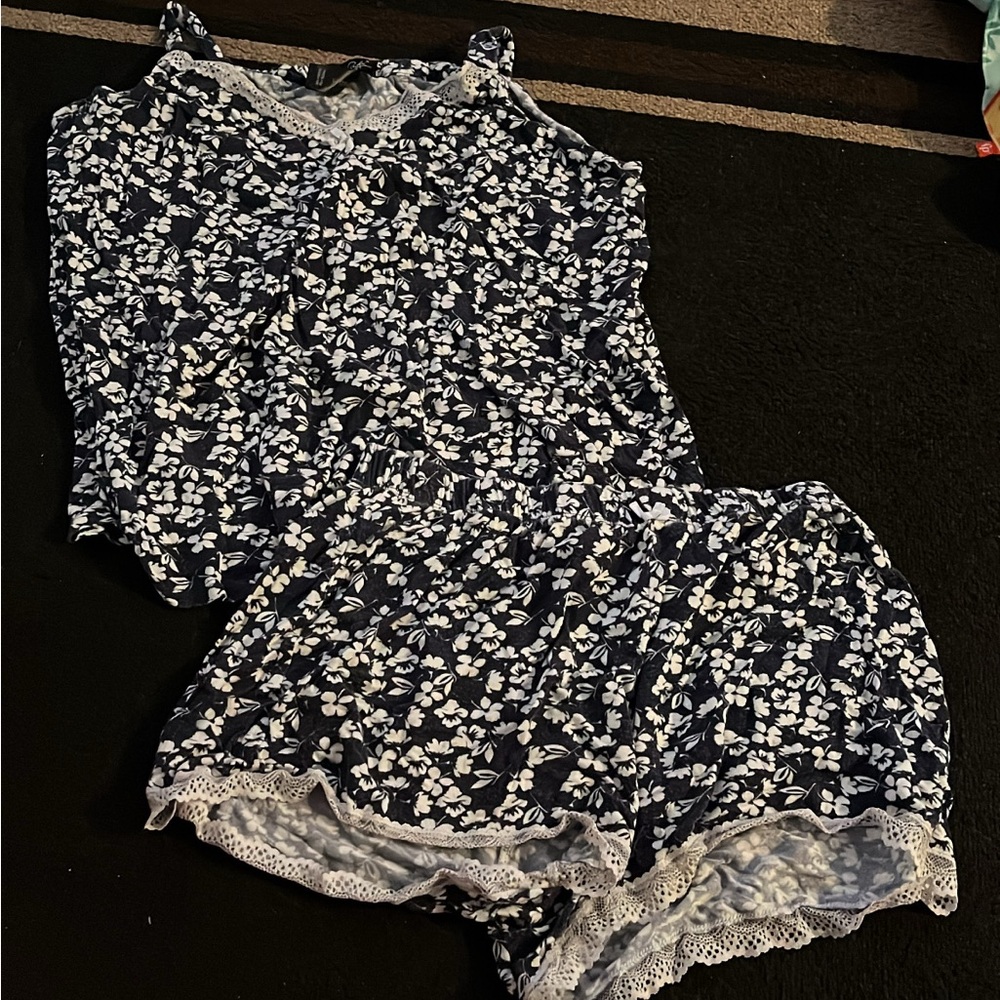 Floral Pajama Set with Lace Trim
